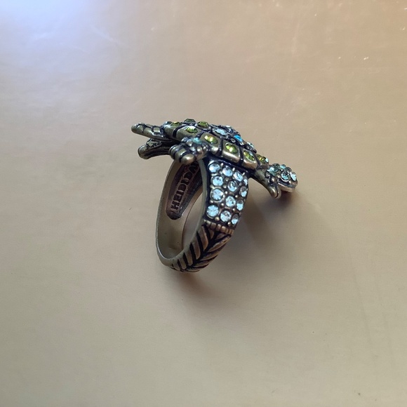 Heidi Daus Simply Irresistible Crystal Turtle Necklace & Matching Ring Pistachio - Picture 14 of 14